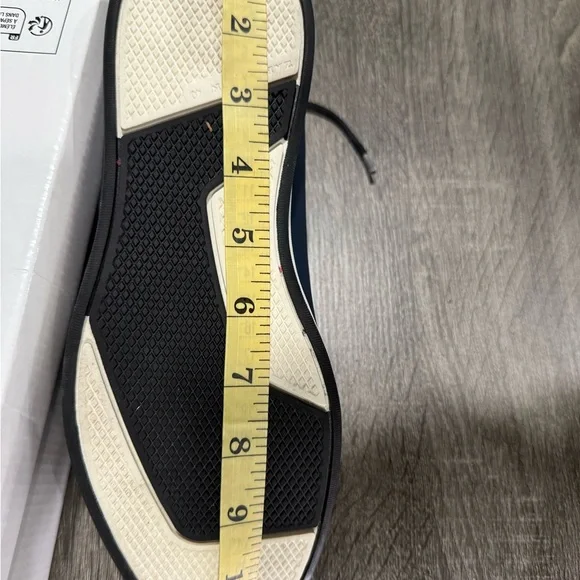 Men's Navy Casual Sneakers - Picture 10 of 10